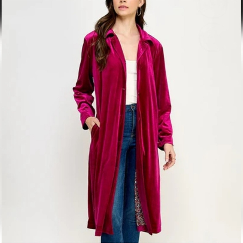Ellison Women's Fuchsia Velvet Cardigan